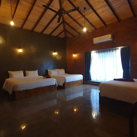 Ceylon Resort Wilpattu Buitenkant foto